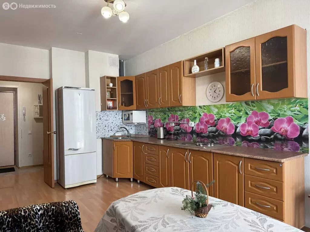1-комнатная квартира: Екатеринбург, улица Степана Разина, 107Ак2 (43.6 ... - Фото 1