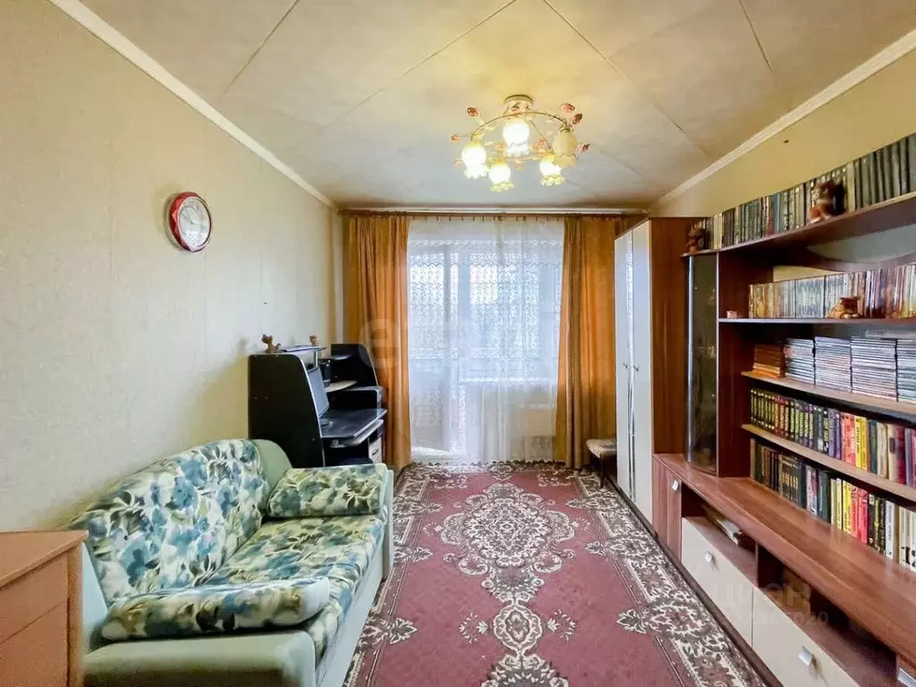 1-к кв. Ярославская область, Ростов 2-й мкр, 53 (33.7 м) - Фото 1