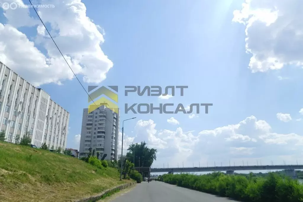 2-комнатная квартира: Омск, улица Чокана Валиханова, 2/1 (51.1 м) - Фото 1