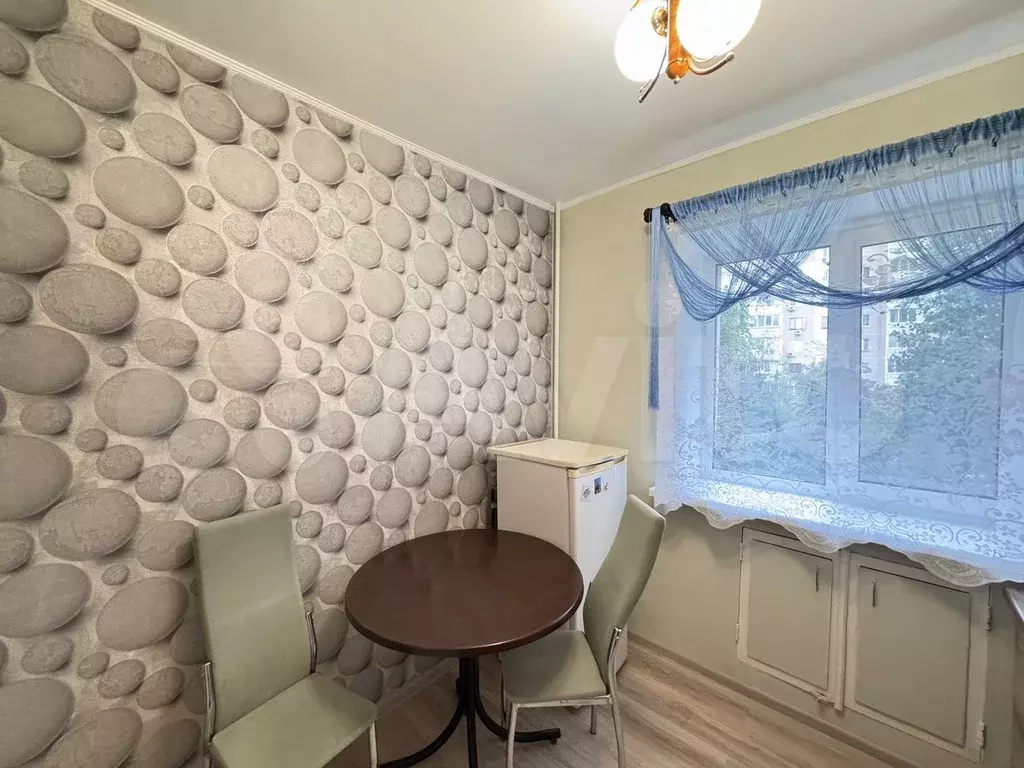 1-к. квартира, 31 м, 4/5 эт. - Фото 1