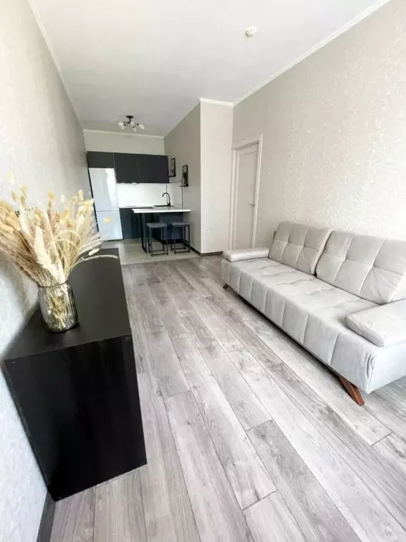 2-к кв. Москва пос. Коммунарка, ул. Бачуринская, 7к2 (40.0 м) - Фото 0