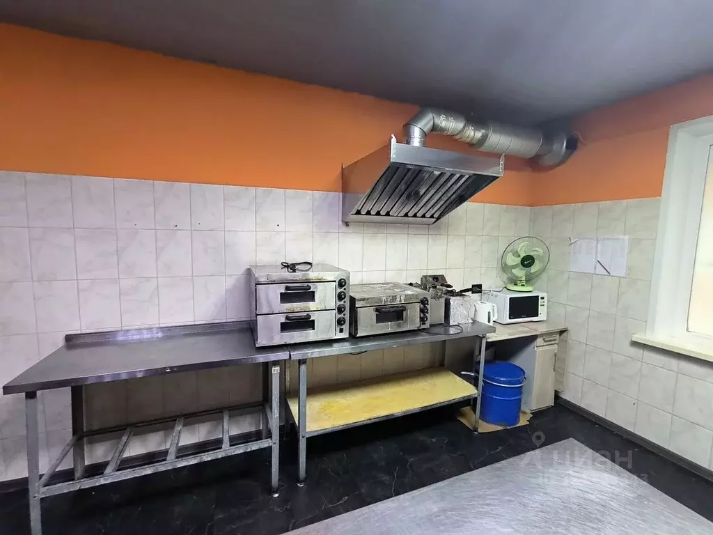 Помещение свободного назначения в Красноярский край, Красноярск ... - Фото 0