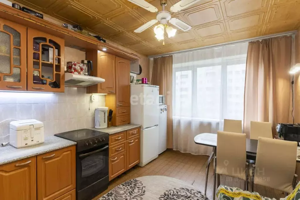 2-к кв. Тюменская область, Тюмень Народная ул., 4 (58.7 м) - Фото 1