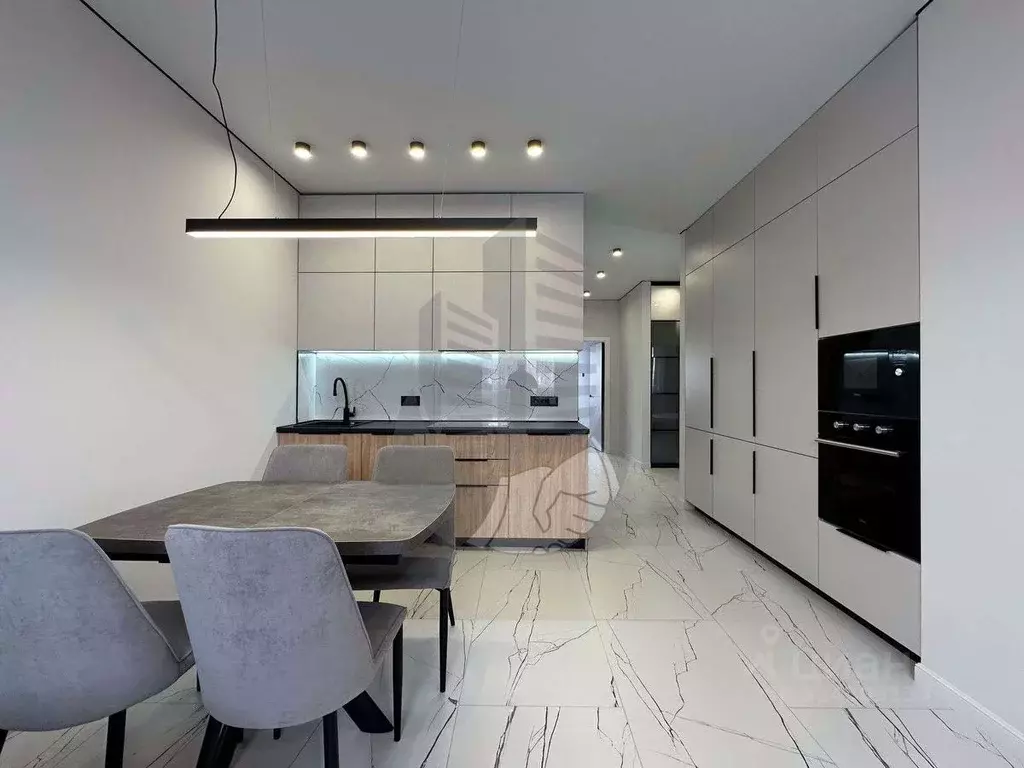 2-к кв. Краснодарский край, Краснодар Стахановская ул., 1/3 (72.0 м) - Фото 1