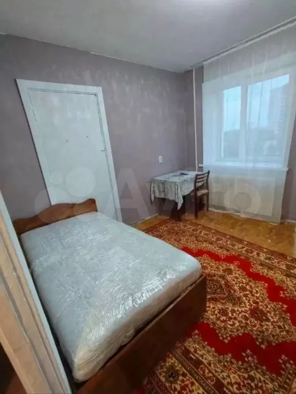 Комната 11 м в 3-к., 9/9 эт. - Фото 0