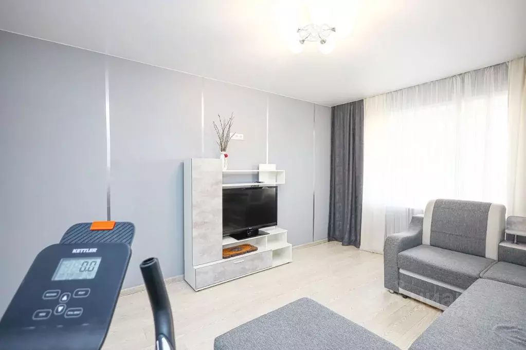 2-к кв. Кемеровская область, Кемерово просп. Шахтеров, 72А (55.5 м) - Фото 2