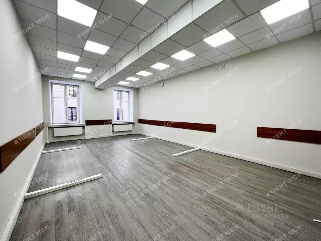 Офис в Санкт-Петербург Конногвардейский бул., 4 (390 м) - Фото 1