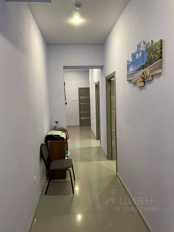 Офис в Волгоградская область, Волгоград ул. Глазкова, 23А (93 м) - Фото 1