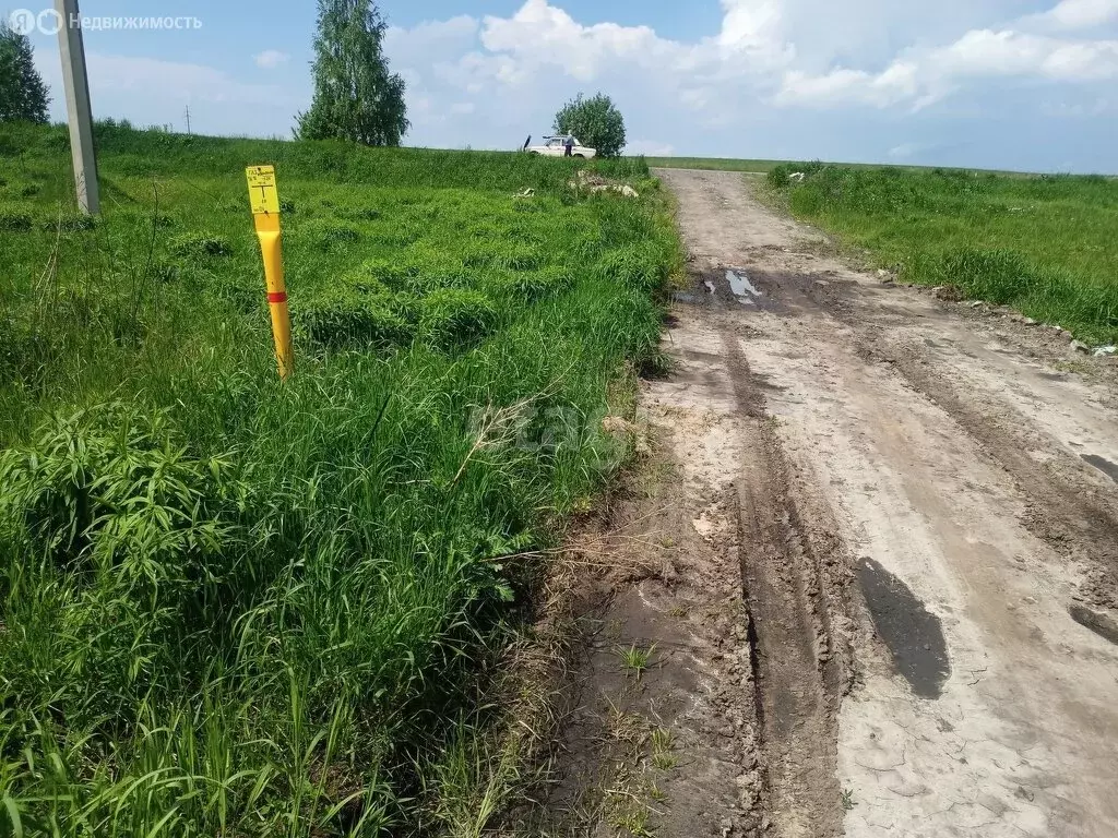 Участок в село Глинищево, Брянская улица (11.8 м) - Фото 0