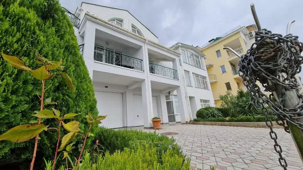 Дом в Крым, Ялта муниципальный округ, Никита пгт 1-я линия (200 м) - Фото 1