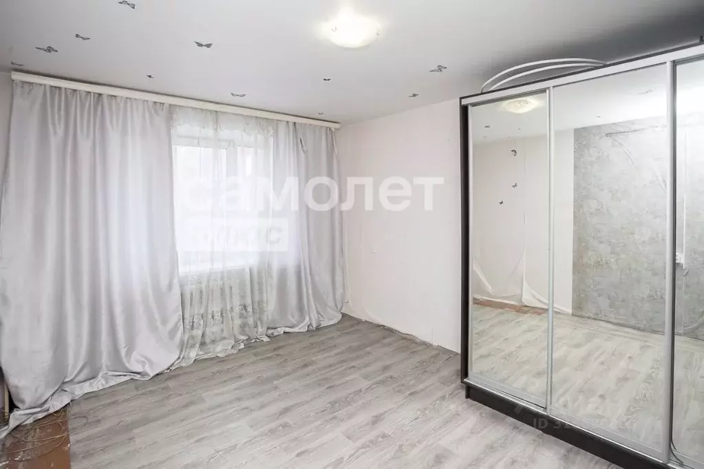 Комната Кемеровская область, Кемерово ул. Тухачевского, 38к1 (12.9 м) - Фото 1