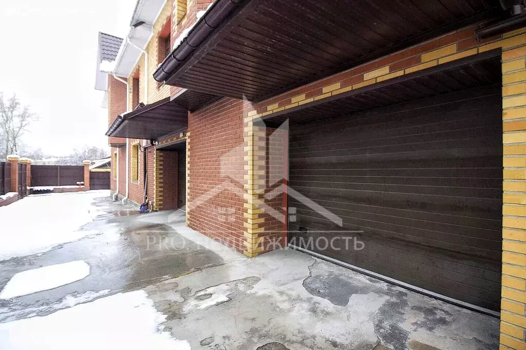 Дом в Нижний Тагил, Азовская улица, 11А (361 м) - Фото 1