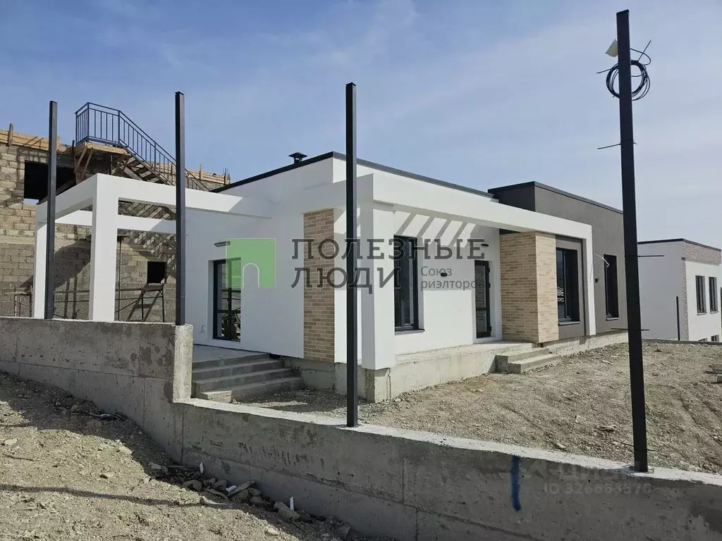 Дом в Краснодарский край, Новороссийск городской округ, с. Мысхако ул. ... - Фото 1