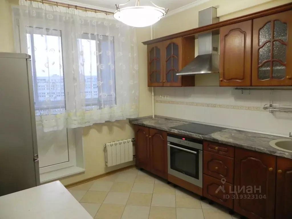 3-к кв. Москва Строгинский бул., 17К1 (65.0 м) - Фото 1
