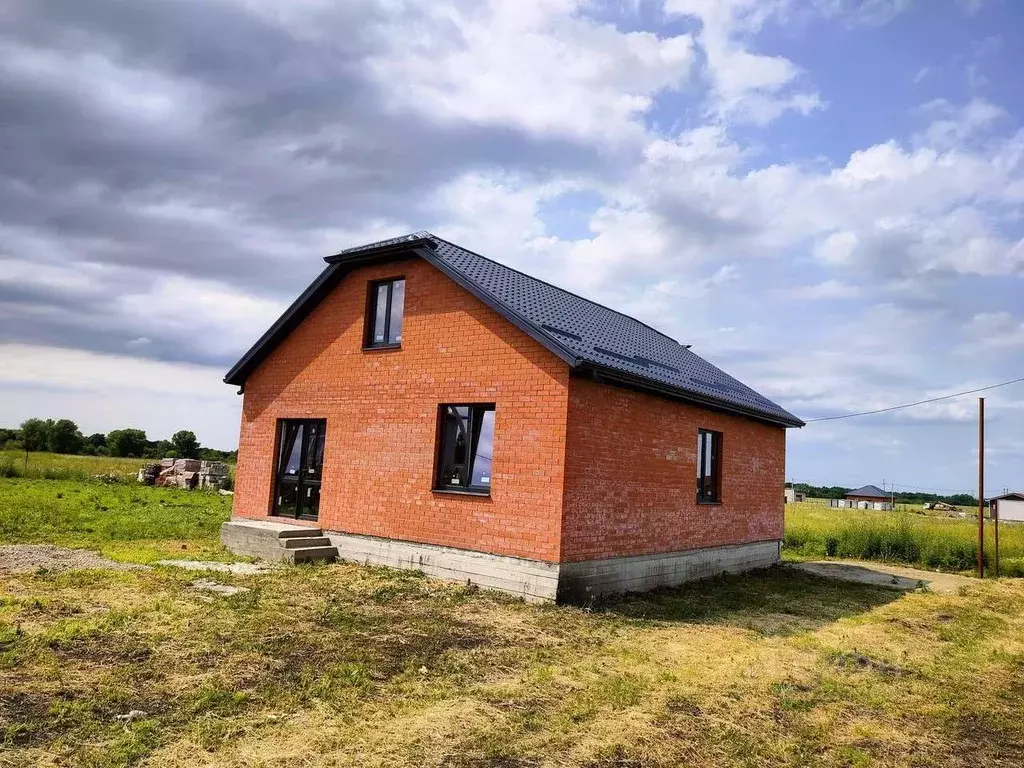 Дом в Краснодарский край, Северский район, Ильское городское ... - Фото 0