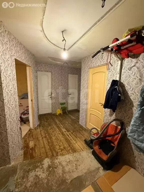 3-комнатная квартира: посёлок Эммаусс, 33 (60 м) - Фото 1