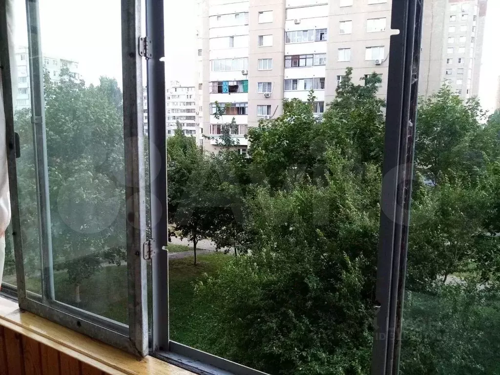2-к кв. Белгородская область, Старый Оскол Восточный мкр, 7 (53.0 м) - Фото 0