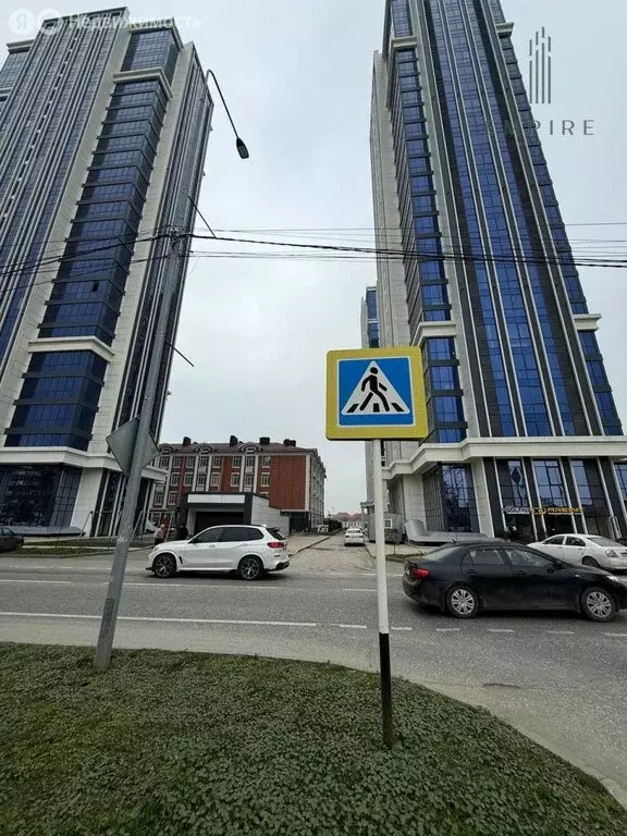 2-комнатная квартира: Грозный, Санкт-Петербургская улица, 27к2 (76 м) - Фото 2