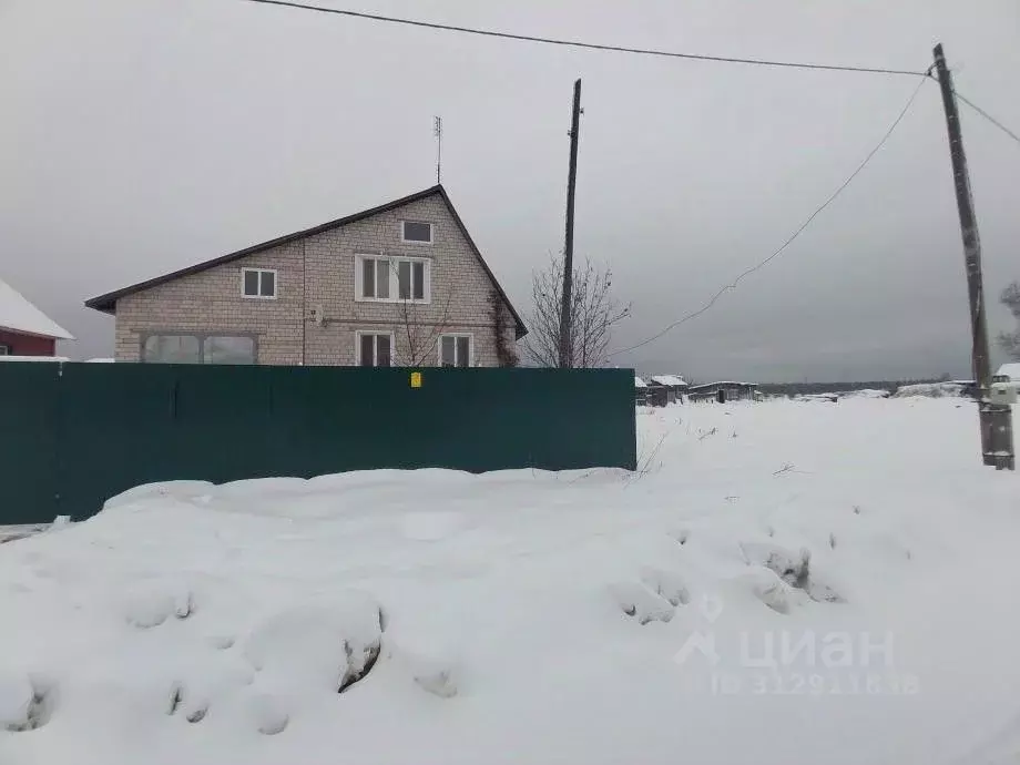 Дом в Пермский край, Александровск Яйва пгт, ул. Максима Горького, 7 ... - Фото 2