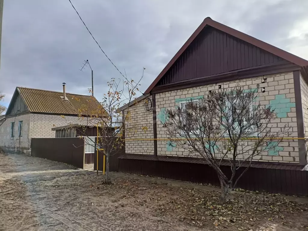 Дом в Волгоградская область, Дубовский район, Горнобалыклейское с/пос, ... - Фото 2