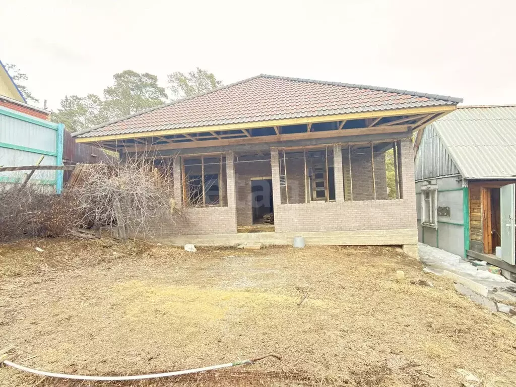 Дом в Улан-Удэ, улица Радуга (100 м) - Фото 2