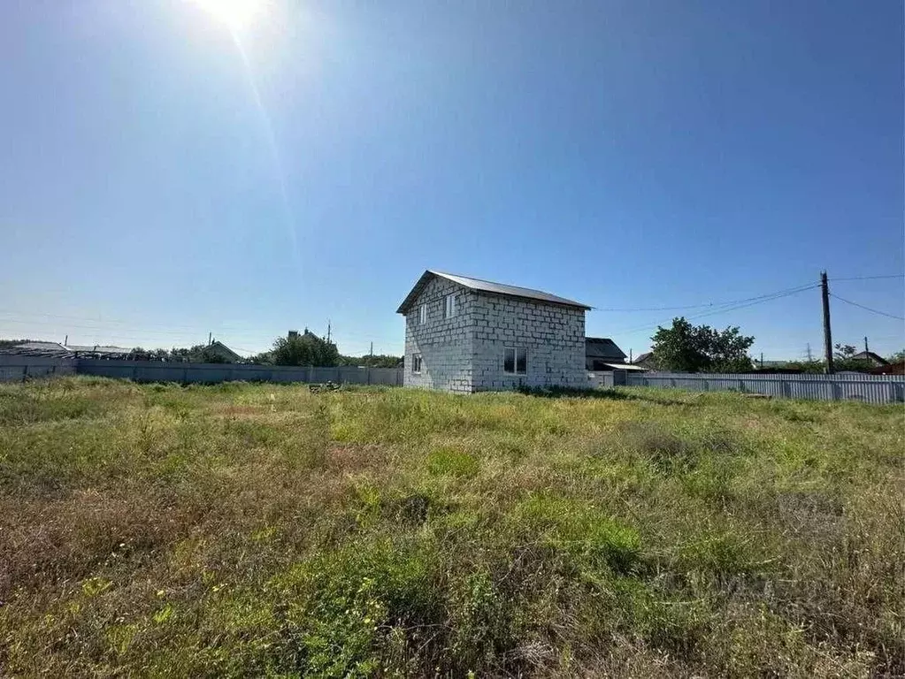 Дом в Волгоградская область, Краснослободск Среднеахтубинский район, ... - Фото 0