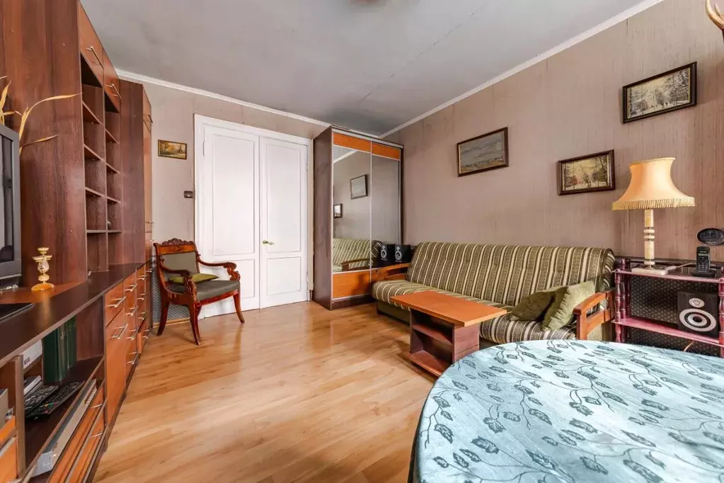 4-к кв. Санкт-Петербург ул. Декабристов, 30 (93.6 м) - Фото 2