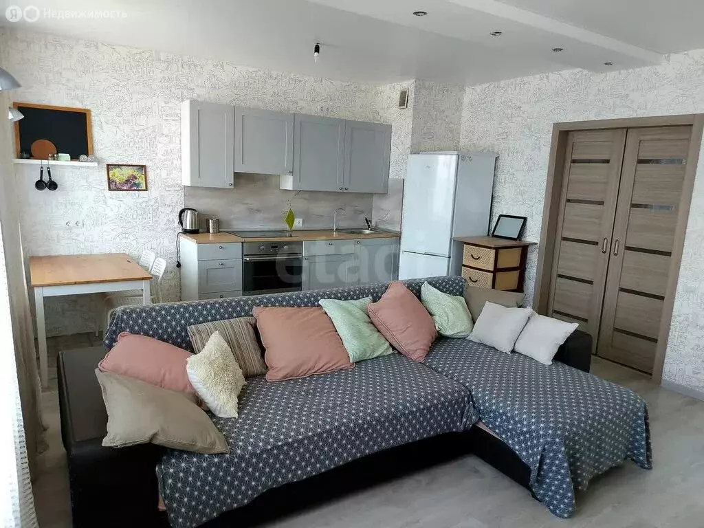 2-комнатная квартира: Саратов, 1-й проезд имени С.Т. Разина, 3/7 (55 ... - Фото 2