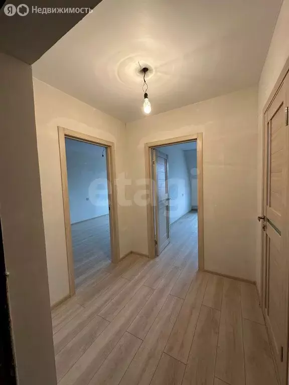 1-комнатная квартира: Махачкала, улица Эльзы Ибрагимовой, 27Д (50 м) - Фото 2