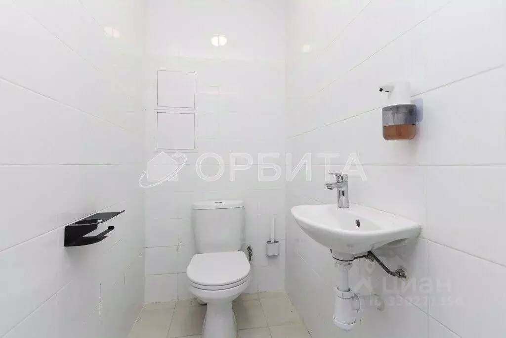 3-к кв. Тюменская область, Тюмень Полевая ул., 117к2 (85.6 м) - Фото 2