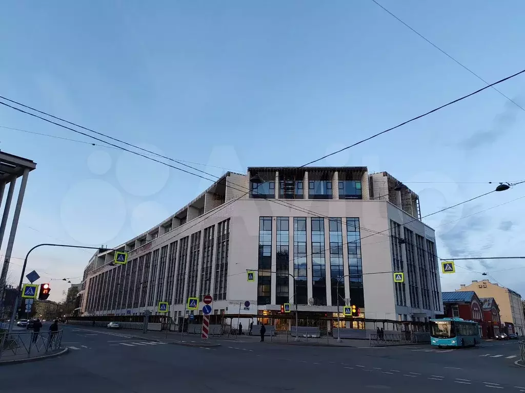 Офис с террассой в центре, 1800 м - Фото 1