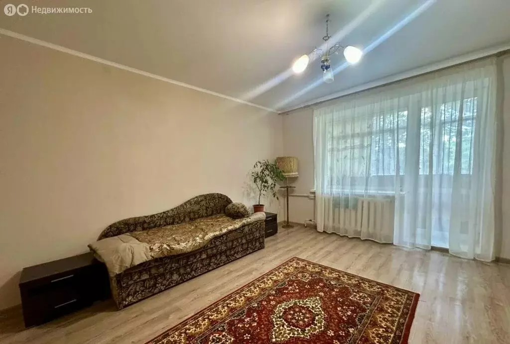 1-комнатная квартира: Калининград, Офицерская улица, 4 (40.6 м) - Фото 1