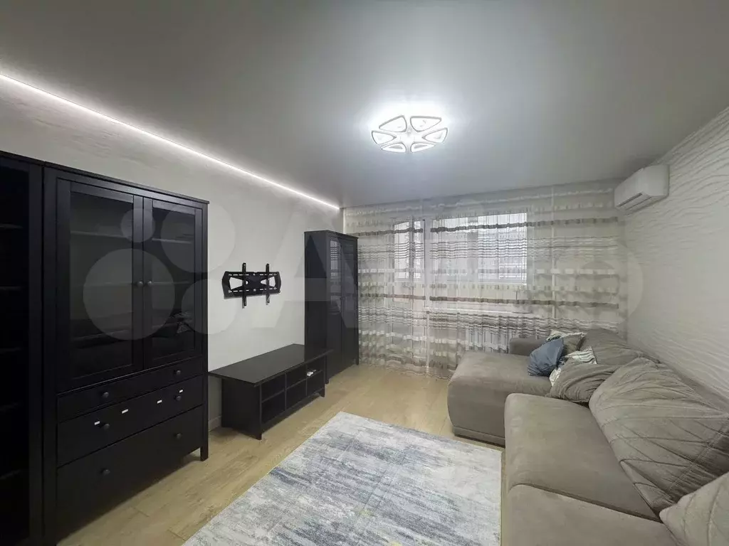 3-к. квартира, 64 м, 6/9 эт. - Фото 1