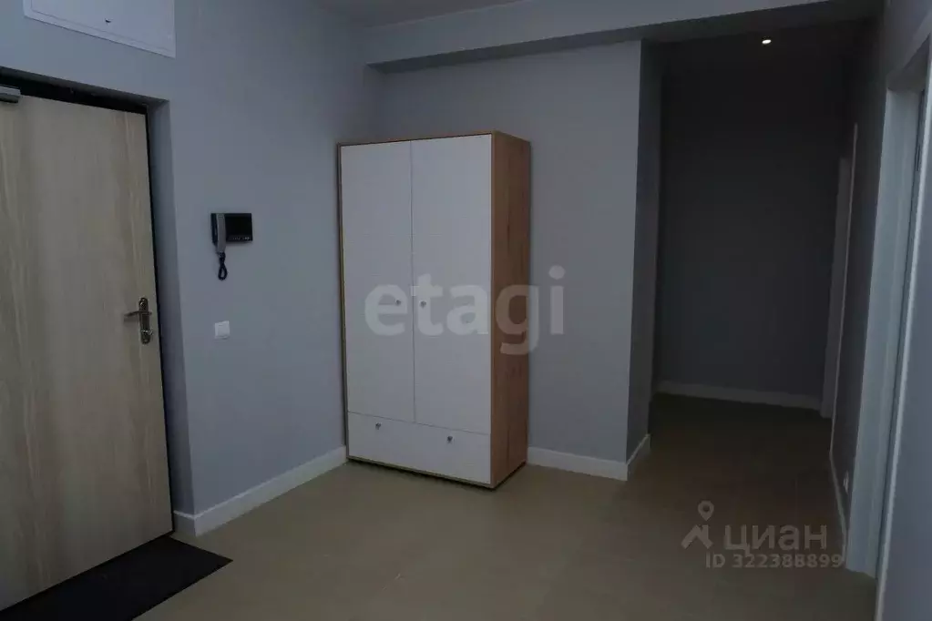 2-к кв. Ямало-Ненецкий АО, Новый Уренгой Славянский мкр, 6/1 (70.9 м) - Фото 1