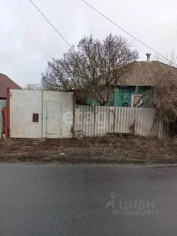 Дом в Белгородская область, Старооскольский городской округ, с. ... - Фото 0