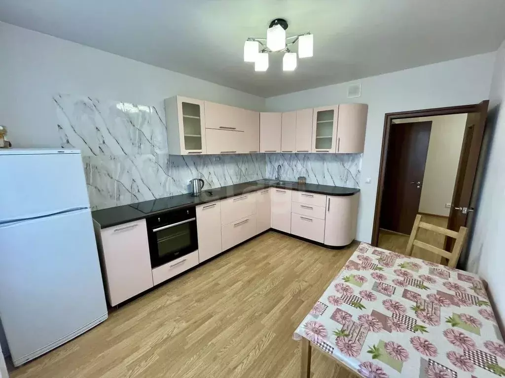 1-к кв. Тюменская область, Тюмень Заречный проезд, 41 (48.0 м) - Фото 2