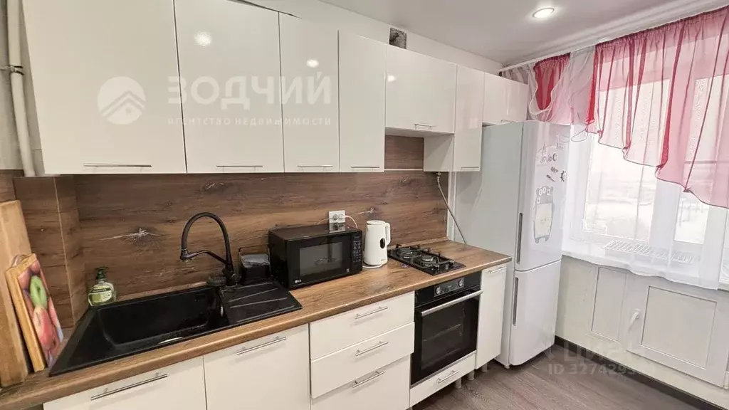 3-к кв. Чувашия, с. Красноармейское ул. Ленина, 84 (58.3 м) - Фото 2