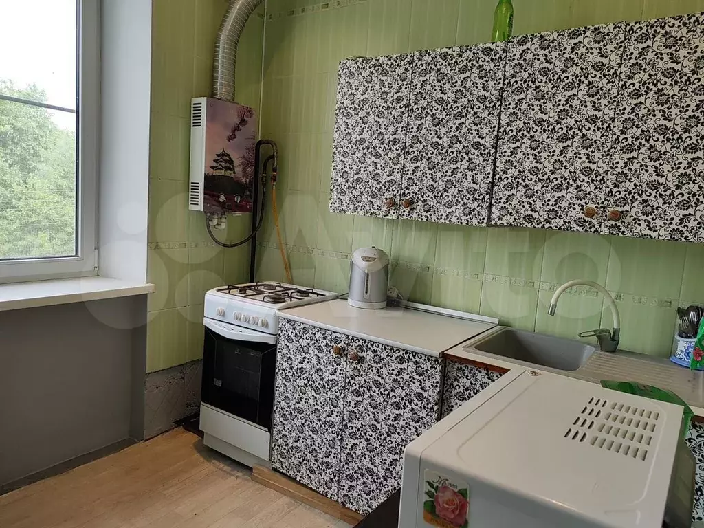 2-к. квартира, 52 м, 3/3 эт. - Фото 0