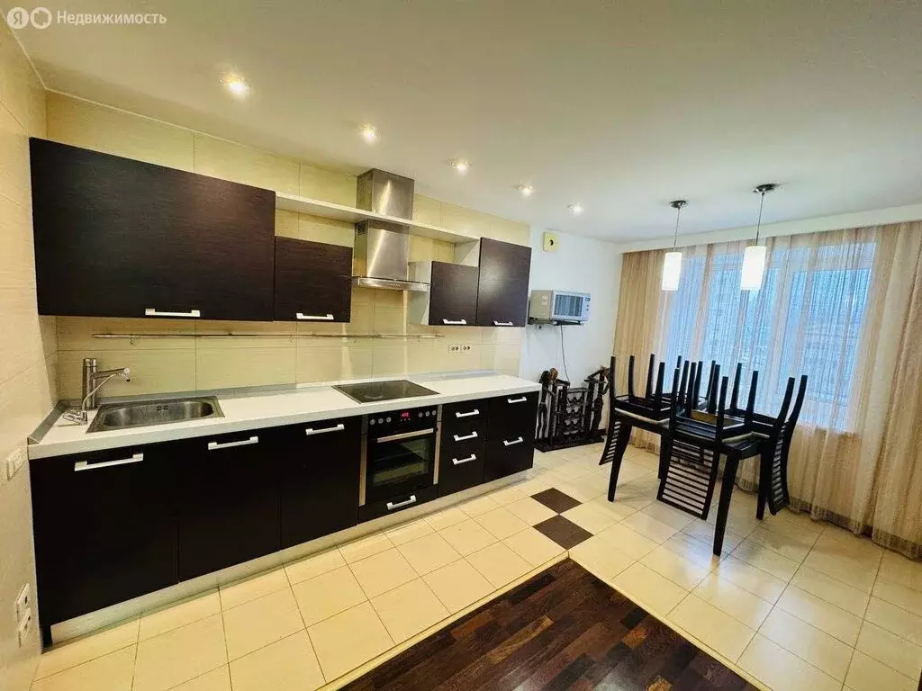 3-комнатная квартира: Белгород, улица Губкина, 16Б (89.5 м) - Фото 2