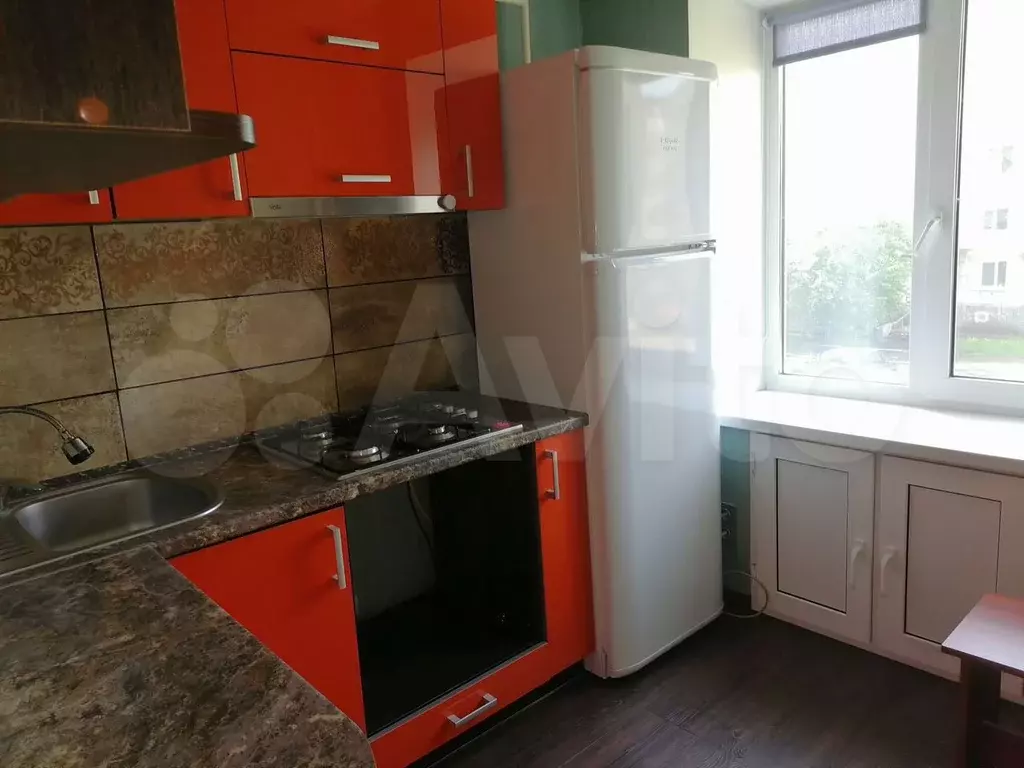 1-к. квартира, 32 м, 2/5 эт. - Фото 0