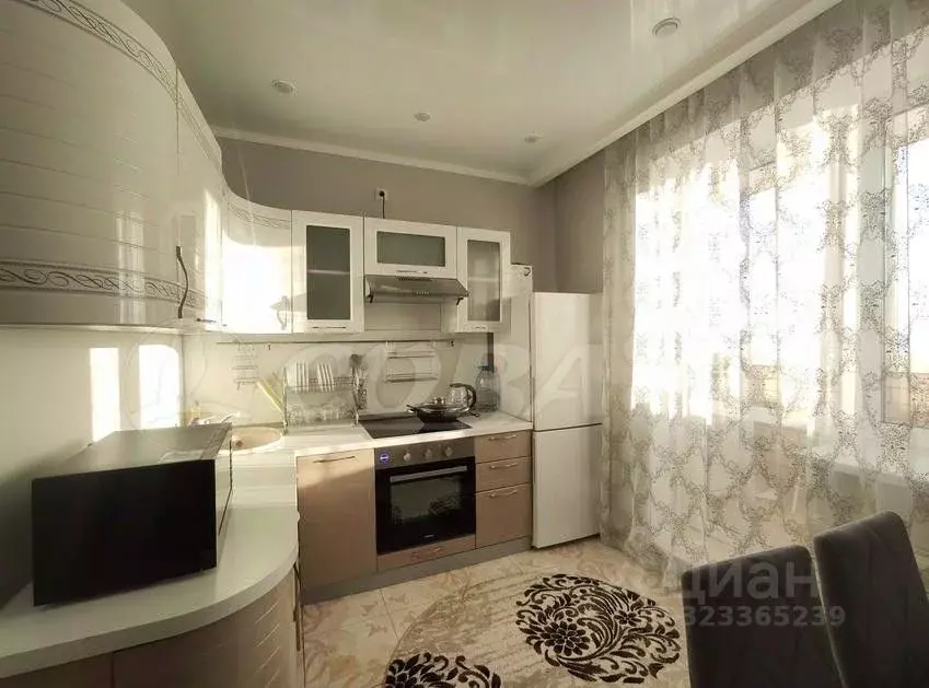 2-к кв. Тюменская область, Тюмень ул. Беляева, 35к1 (51.6 м) - Фото 1