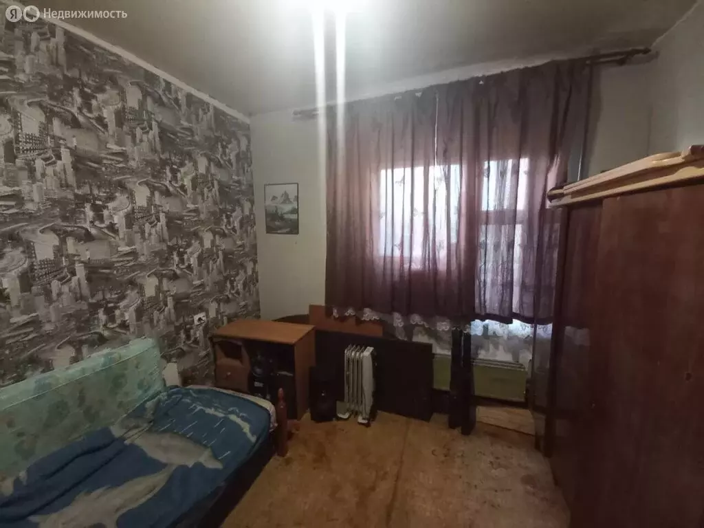 3-комнатная квартира: Астрахань, улица Валерии Барсовой, 13 (68.9 м) - Фото 1