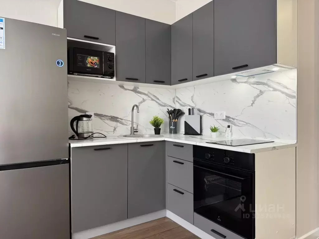 Студия Краснодарский край, Краснодар ул. Ивана Беличенко, 90к2 (28.2 ... - Фото 2