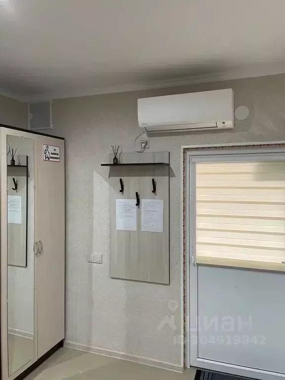 1-к кв. Крым, Черноморское пгт ул. Куандинская, 2 (50.0 м) - Фото 1