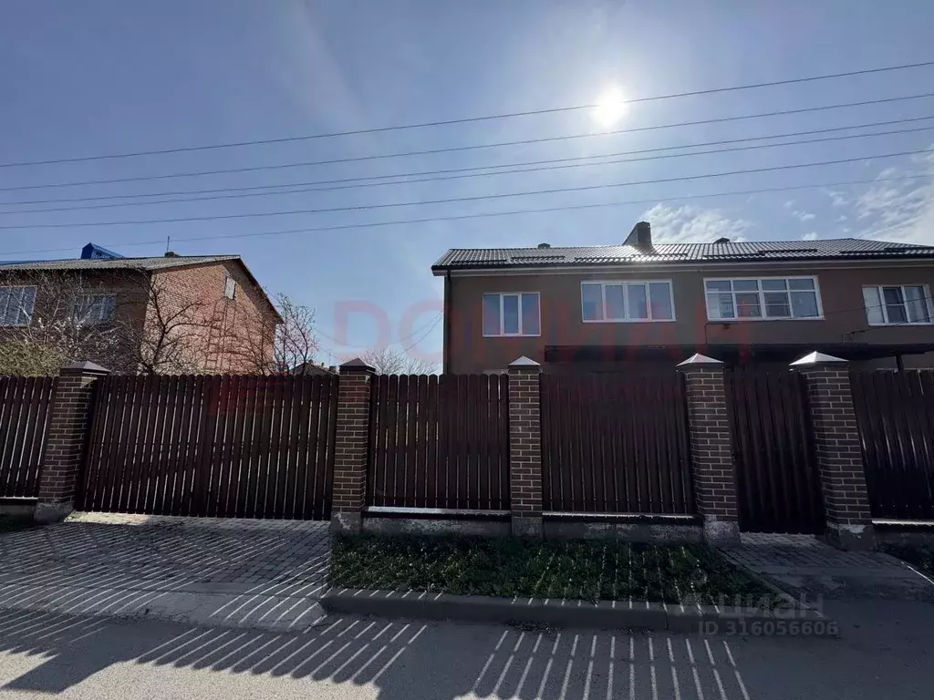 Дом в Ростовская область, Новочеркасск Тополиная ул., 74 (164 м) - Фото 0