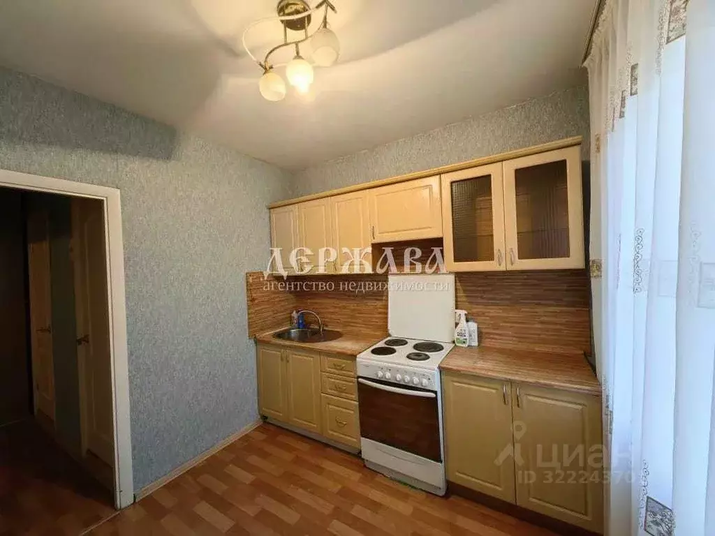 2-к кв. Белгородская область, Старый Оскол Северный мкр, 33 (53.0 м) - Фото 0