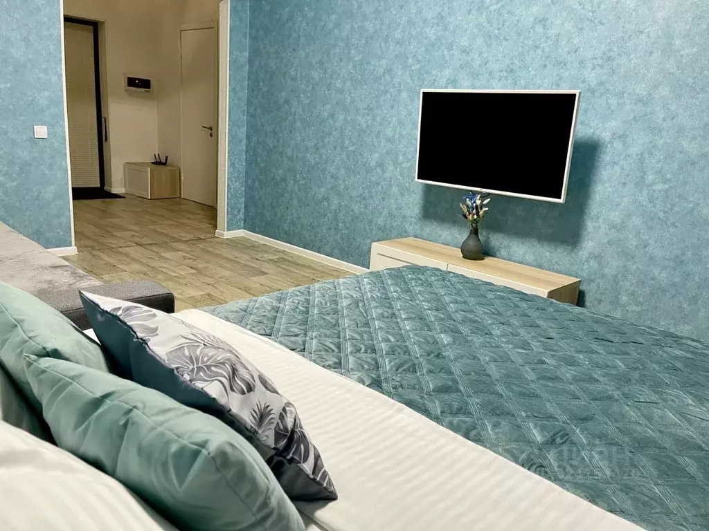 1-к кв. Татарстан, Казань Комсомольская ул., 2 (40.0 м) - Фото 1