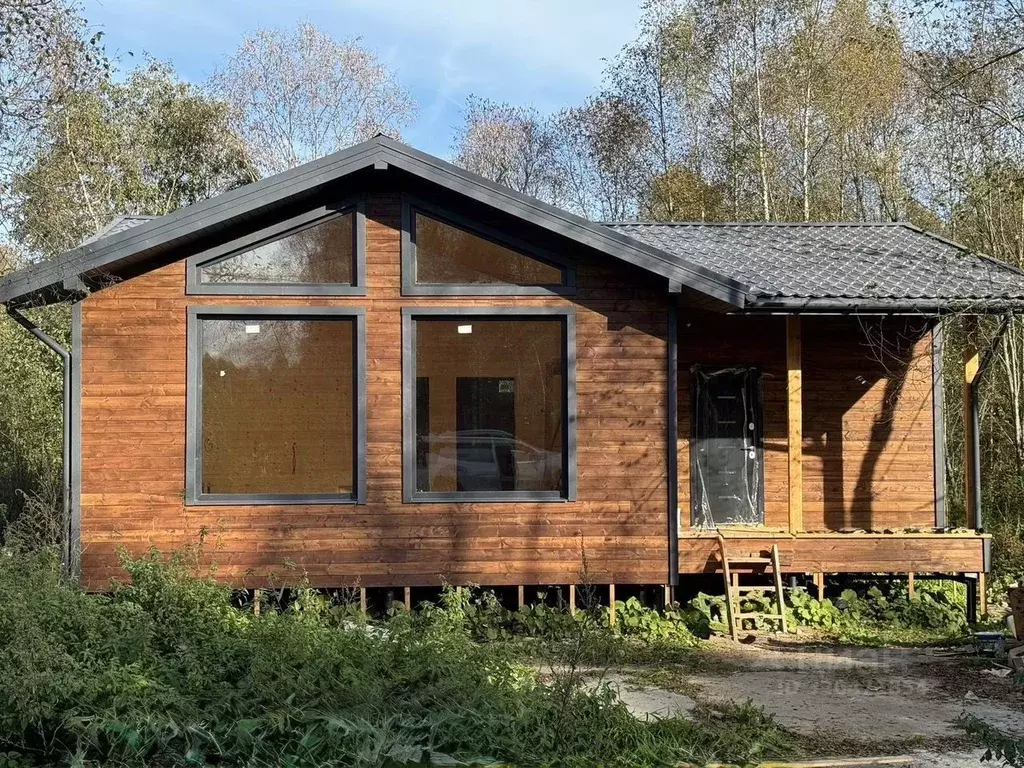 Коттедж в Ленинградская область, Ломоносовский район, Ропшинское ... - Фото 1