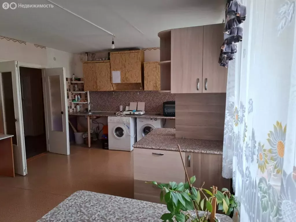 1к в 5-комнатной квартире (12.1 м) - Фото 1