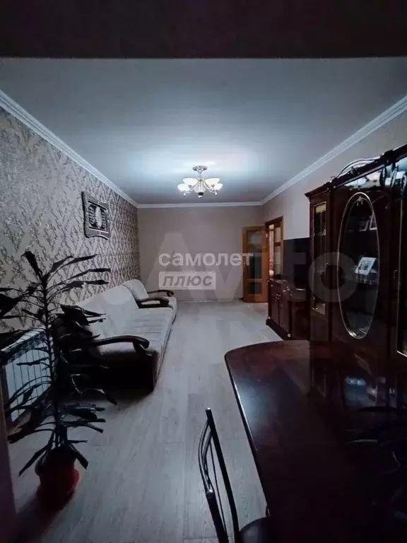 3-к. квартира, 70,3 м, 6/9 эт. - Фото 0